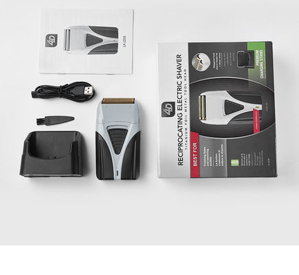 1200mAhのバッテリーとデジタルディスプレイのリチャージ可能な電気シェーバー