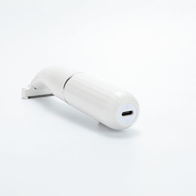 6-in-1多機能電動シェーバーとノーズヘアトリマー、1年間の保証とUSB充電